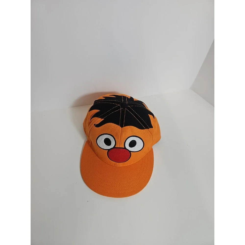 Vintage Sesame Street Ernie Hat Fitted Size 7 1/2 Orange Embroidered Wool Blend
